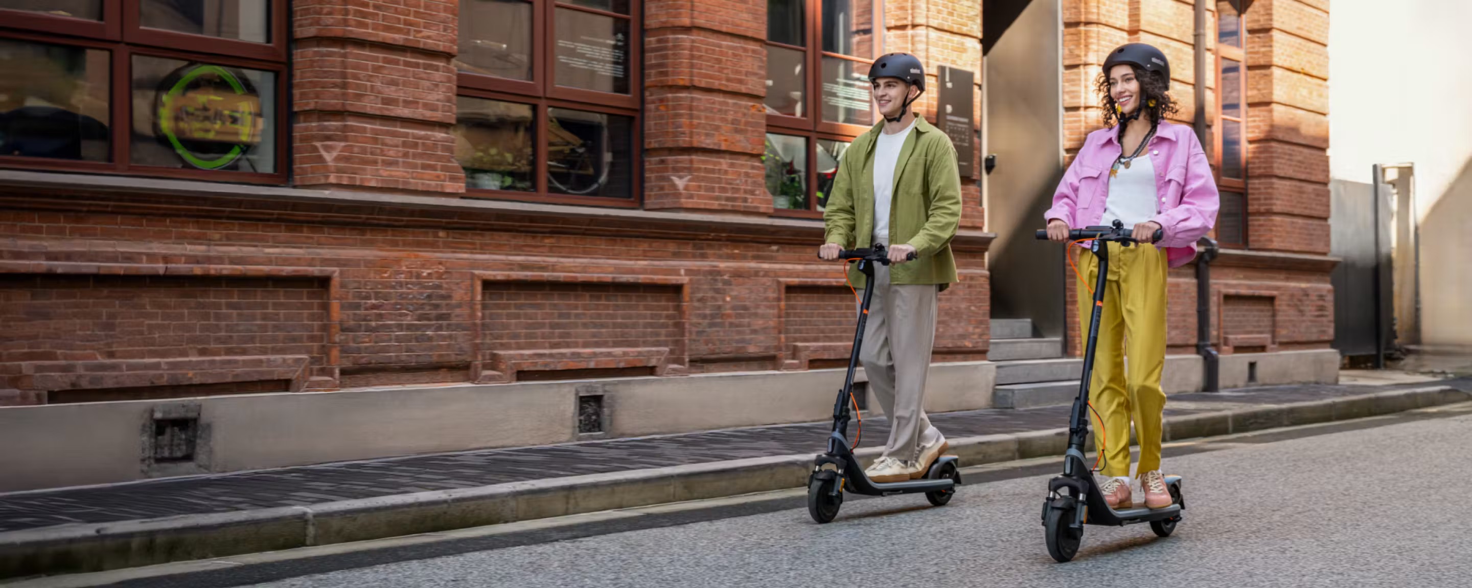 Segway E2 PLUS II eKickScooter